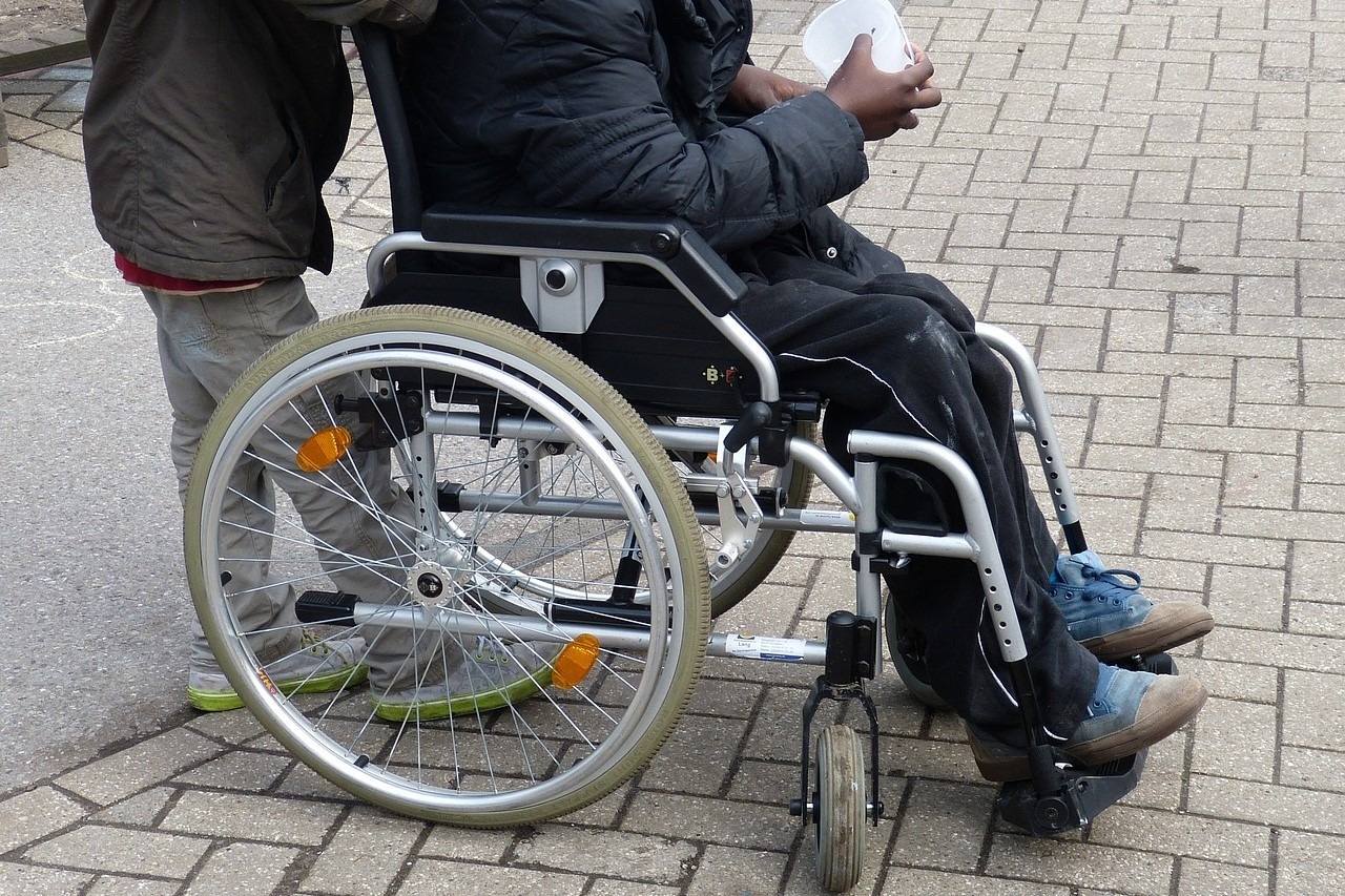 Pensión no contributiva por discapacidad: qué saber a los 65